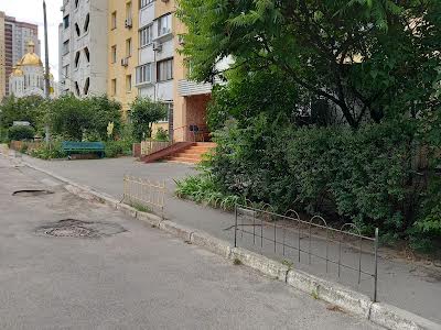 квартира за адресою Бориса Гмирі вул., 9-А