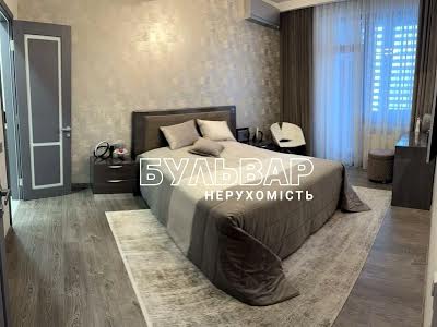 квартира за адресою Професорська вул., 34