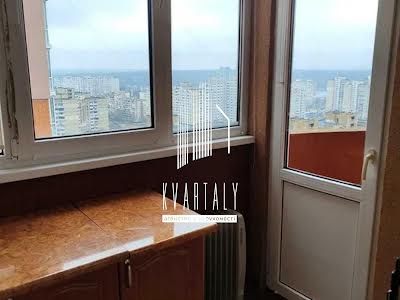 квартира за адресою Осіння, 33