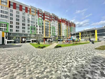 квартира по адресу Машинобудівників ул., 16