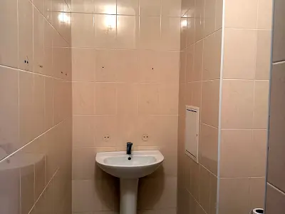 квартира за адресою Миколи Амосова вул., 4