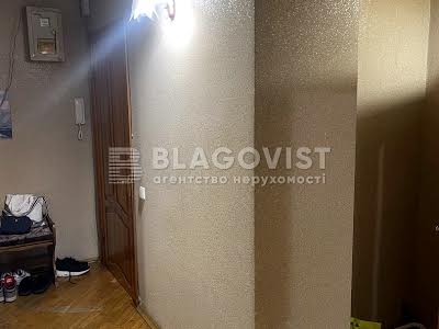 квартира за адресою Дніпровська набережна вул., 3