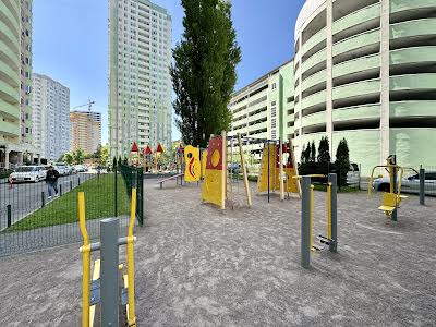 квартира за адресою Воскресенська вул., 14б