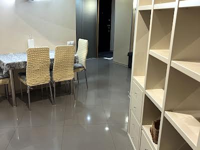 квартира за адресою Басейна вул., 12