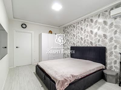 квартира за адресою Бишівська вул., 5