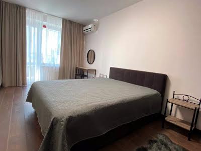 квартира по адресу Панаса Мирного ул., 28-А