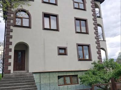 будинок за адресою Лугова вул.