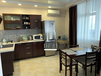 квартира за адресою Олени Пчілки вул., 8
