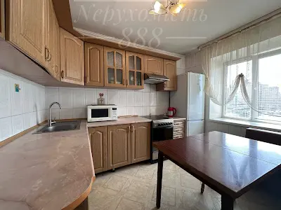 квартира за адресою Київ, Драгоманова вул., 31