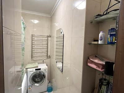 квартира за адресою Соборності просп. (Возз'єднання), 30