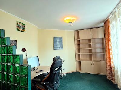 квартира по адресу Драгоманова ул., 17