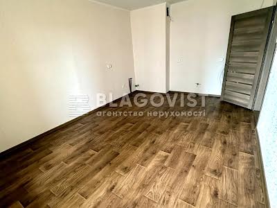 квартира по адресу Ревуцкого ул., 54