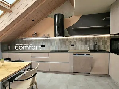 квартира за адресою Соборності просп. (Возз'єднання), 17 к2