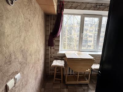 квартира за адресою Парково-Сирецька вул. (Тимофія Шамрила), 12г