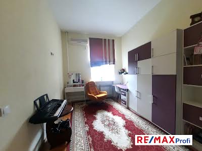квартира по адресу Лютеранская ул., 8
