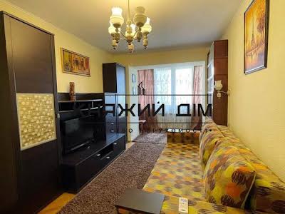 квартира за адресою Чеська вул., 4