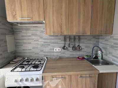 квартира за адресою Малишка, 27