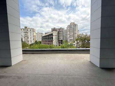 комерційна за адресою Василя Стуса вул., 35-Б
