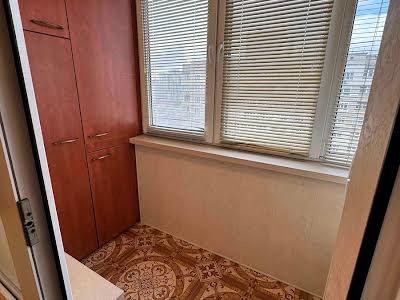 квартира по адресу Мрии ул. (Академика Туполева), 11-Б
