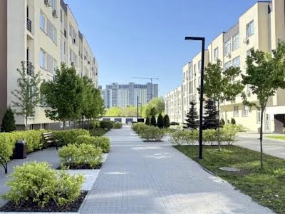 квартира за адресою Михайла Дерегуса, 44