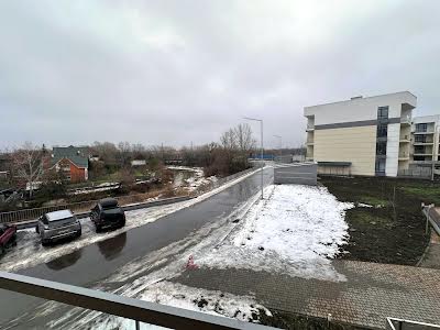 квартира за адресою Богатирська вул., 32
