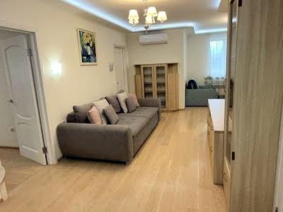 квартира по адресу Патриарха Мстислава Скрипника ул., 48-А