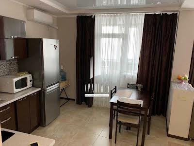 квартира за адресою Олени Пчілки вул., 8