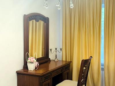 квартира за адресою Звіринецька вул., 65