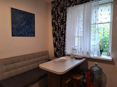 квартира за адресою Бориса Гмирі вул., 9