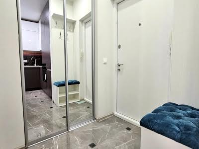 квартира за адресою Соборності просп. (Возз'єднання), 17 к2
