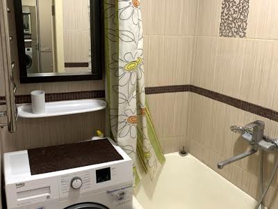квартира за адресою Братиславська вул., 44/2