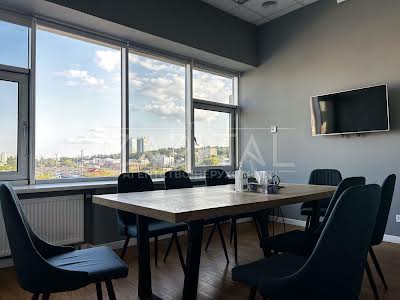 комерційна за адресою Київ, Сім'ї Прахових вул. (Гайдара), 58/10