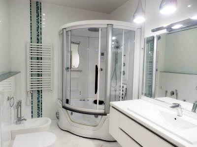 квартира за адресою Дніпровська набережна вул., 14