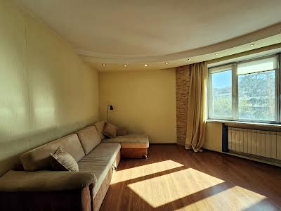 квартира за адресою Берестейський просп. (Перемоги), 125
