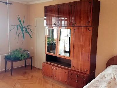 квартира по адресу Митрополита Андрея Шептицкого ул. (Анатолія Луначарського), 3