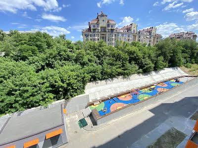 коммерческая по адресу Клочковская ул., 108 к1