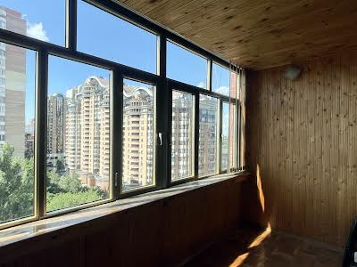 квартира за адресою Лесі Українки бульв., 21-Б