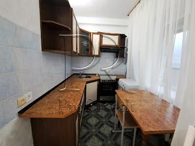 квартира по адресу Авиаконструктора Антонова ул., 15А