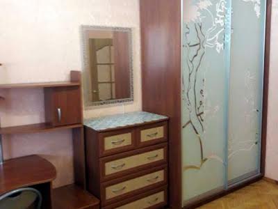 квартира за адресою Київ, Ревуцького, 4