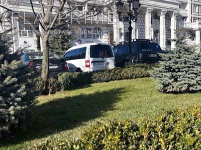 квартира по адресу Михаила Максимовича ул. (Трутенко Онуфрия), 24-А