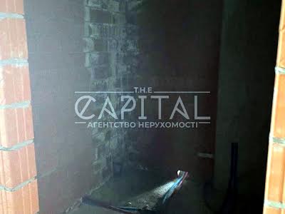 квартира за адресою Зарічна вул., 8