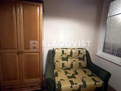 квартира за адресою Дмитрівська вул., 9-11