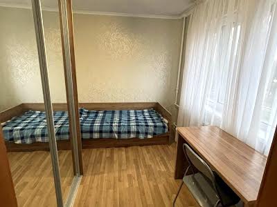 квартира за адресою Світла вул., 8