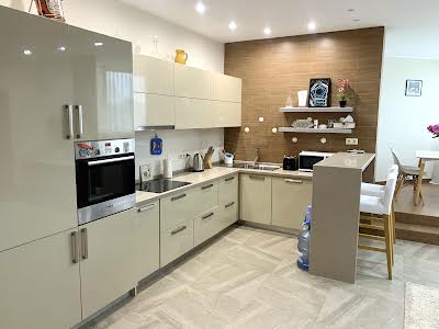 квартира за адресою Глибочицька вул., 32-Б