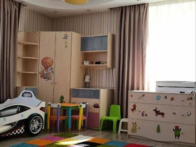 будинок за адресою Шкільна вул.