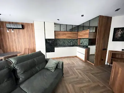 квартира за адресою Родини Барвінських вул., 3