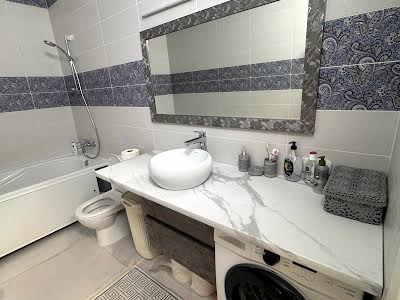 квартира за адресою Практична вул., 3