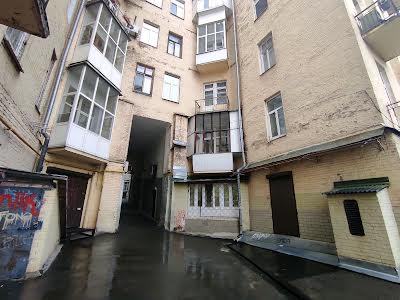 квартира за адресою Михайлівський пров., 9-Б