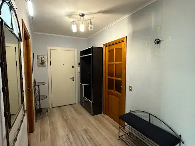 квартира за адресою Верховної Ради бульв., 19