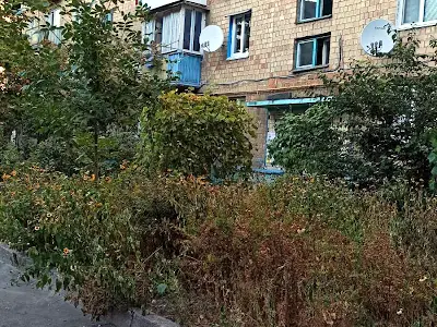 квартира за адресою Ореста Левицького вул. (Академіка Курчатова), 17